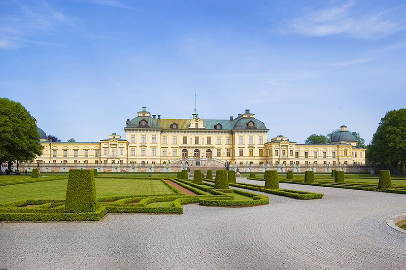 Cung điện Hoàng gia Drottningholm, Thụy Điển