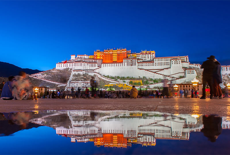 Tour du lịch Tây Tạng từ Hà Nội khám phá nóc nhà thế giới - Cung điện Potala