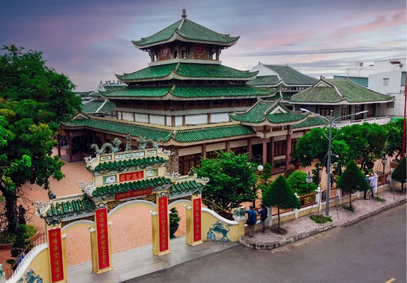 Tour Hà Nội miền Tây 4 ngày 3 đêm - Miếu Bà Chúa Xứ